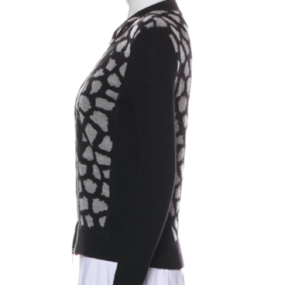 Diane Von Furstenberg Black / Granite Print Sweater Jacket - Picture 4 of 11